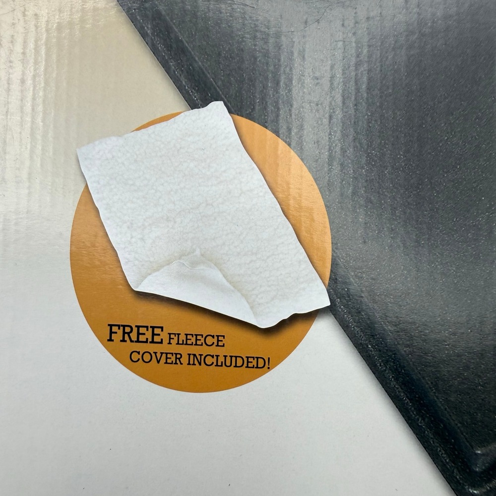 NIB Heated Pet Mat Black Farm Innovators Small 13x19 Durable Utility dog cat new - Picture 7 of 8